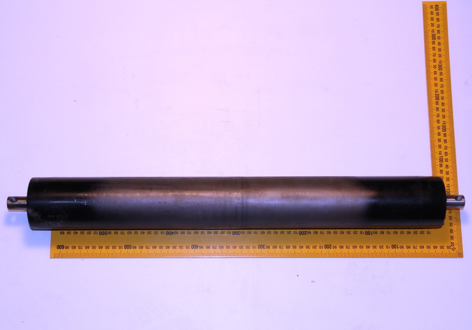 Treadmill rear top roller